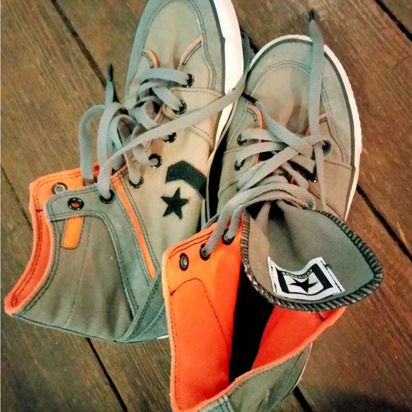 Converse All-Star Khaki Canvas Sz 10.5 preowned - Picture 9 of 15